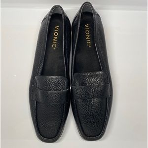 VIONIC ‘Sellah’ Loafer *NWOB*